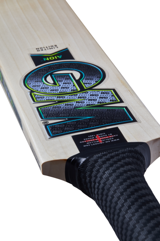 GM AION CRICKET BAT.    SH     LH