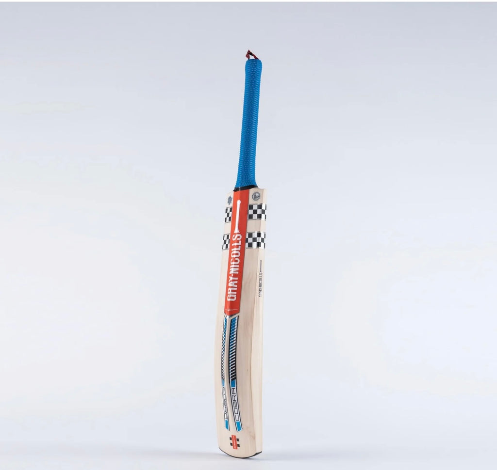 GN Cobra Blue 5 Star Adult Cricket Bat