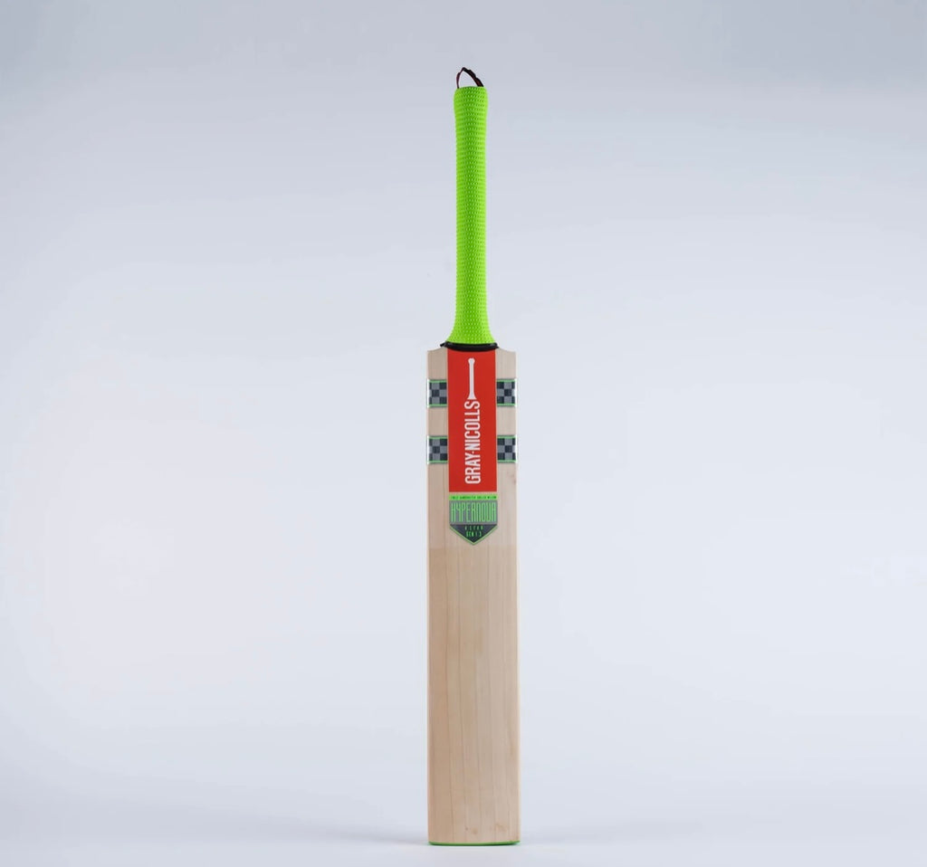 GN Hypernova Gen 1.3 4 Star Super Lite Cricket Bat