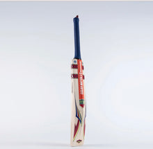 Load image into Gallery viewer, GN Hypernova Gen 1.0 200 Junior Cricket Bat