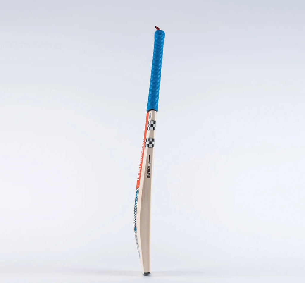 GN Cobra Blue 5 Star Cricket Junior Bat