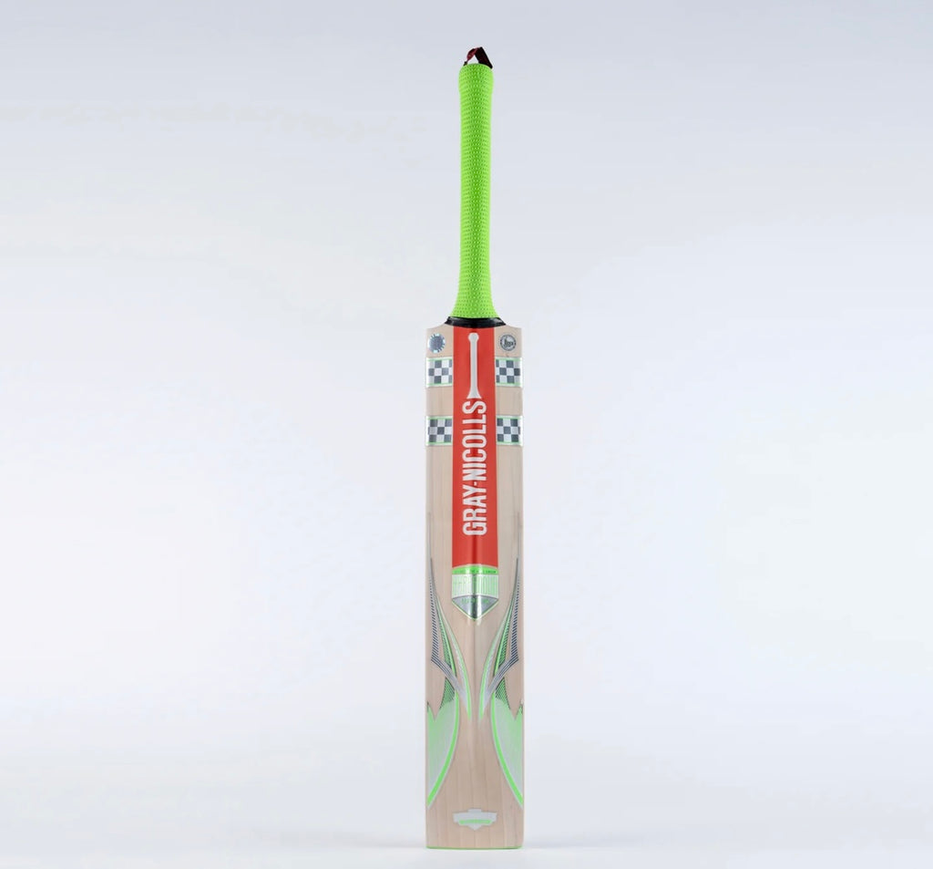 GN Hypernova Gen 1.3 300 Junior Cricket Bat