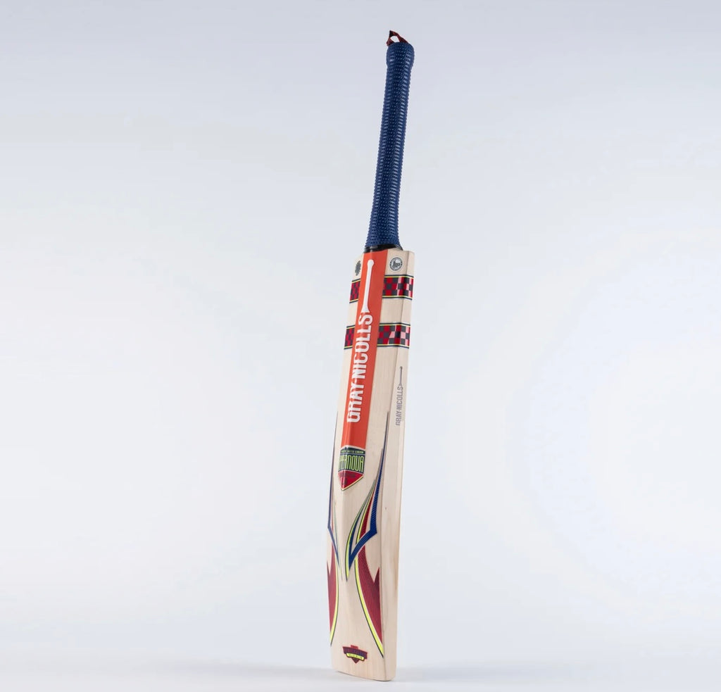 GN Hypernova Gen 1.0 300 Junior Cricket Bat