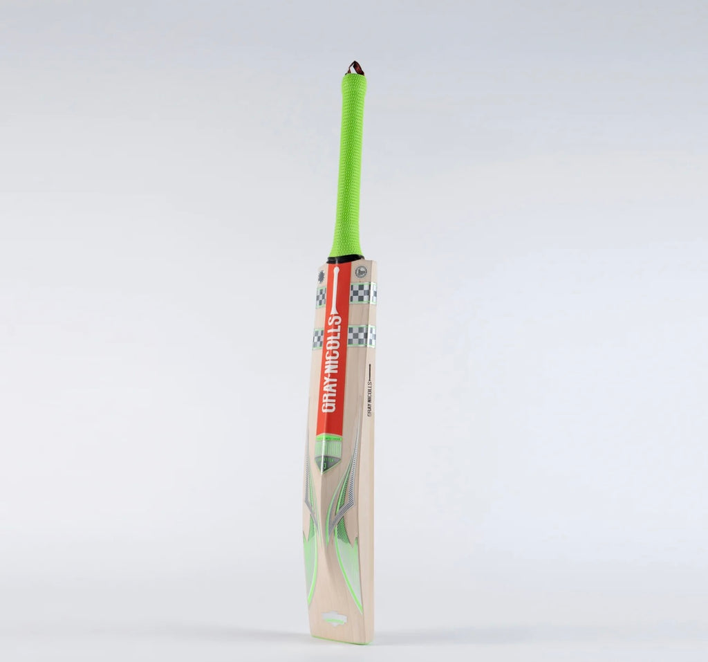 GN Hypernova Gen 1.3 4 Star Adult Cricket Bat