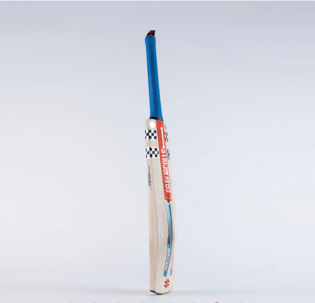 GN Cobra Blue 5 Star Adult Cricket Bat