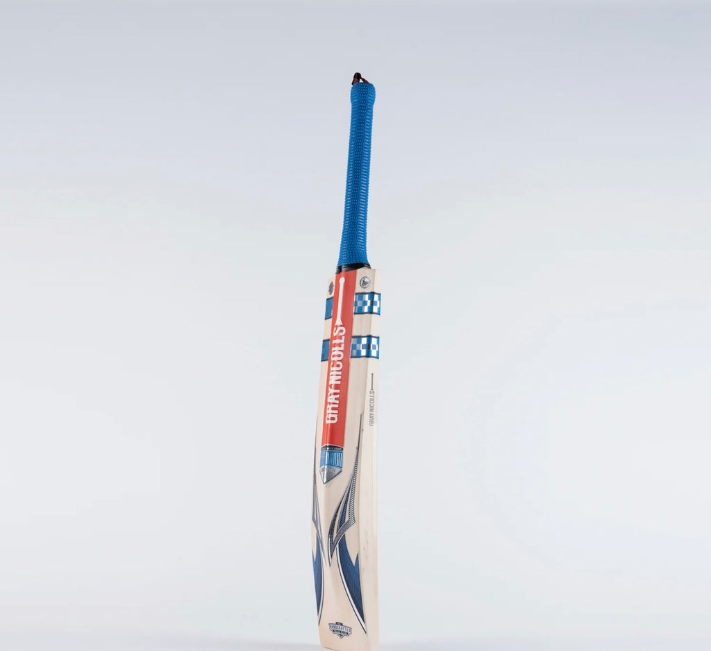 GN Hypernova Gen 1.1 300 Adult Cricket Bat