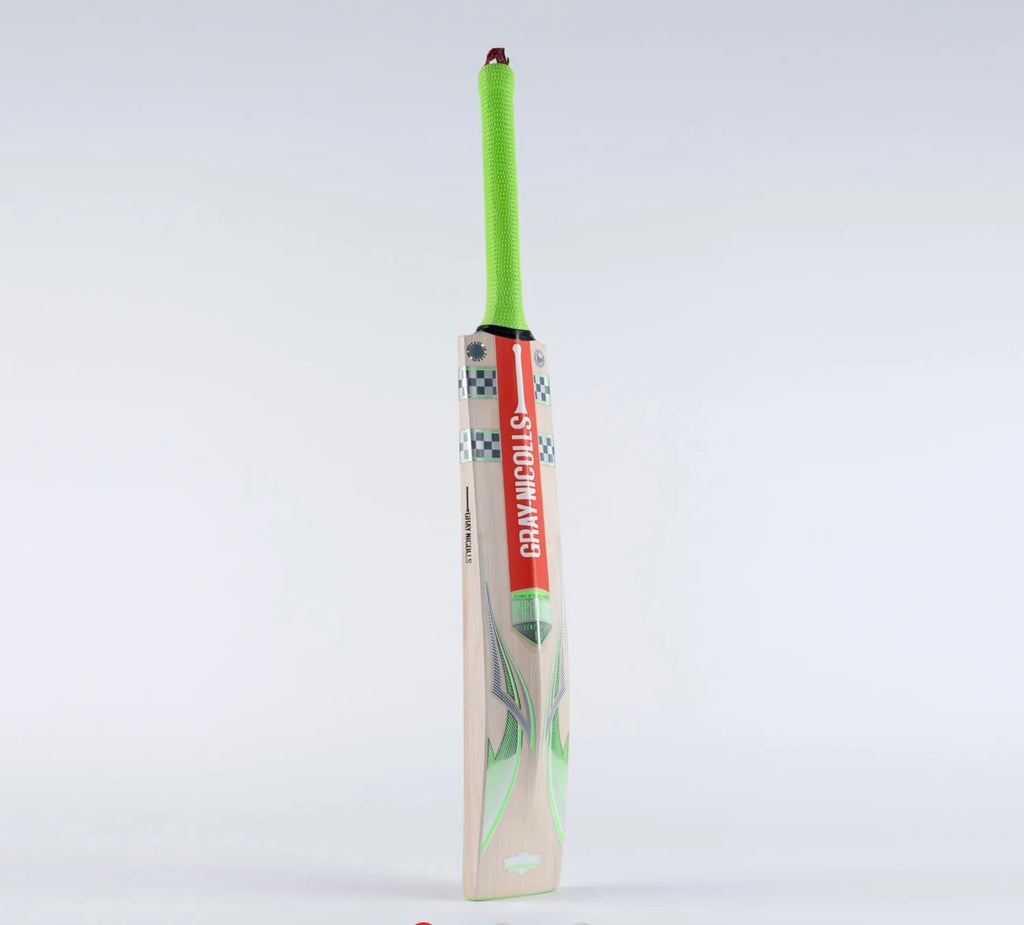 GN Hypernova Gen 1.3 300 Junior Cricket Bat