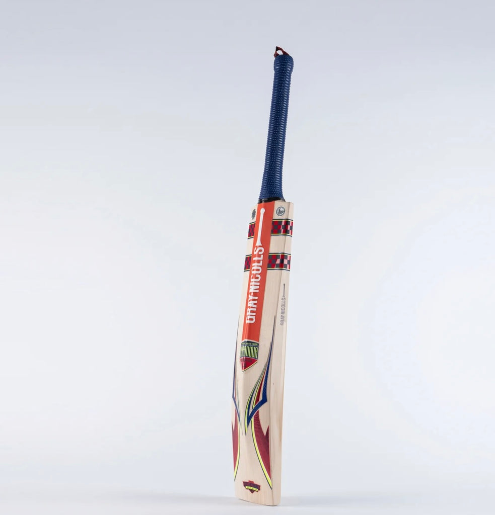 GN Hypernova Gen 1.0 5 Star Adult Cricket Bat